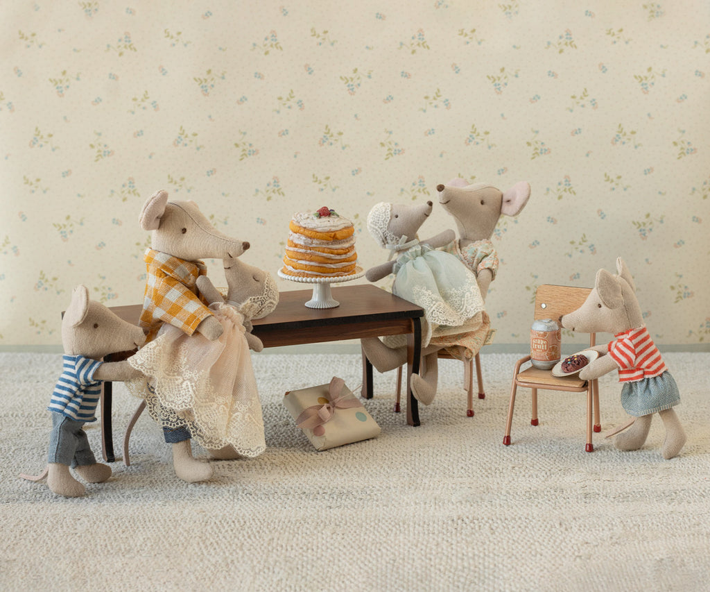 Maileg Baby mouse in gown - Mint