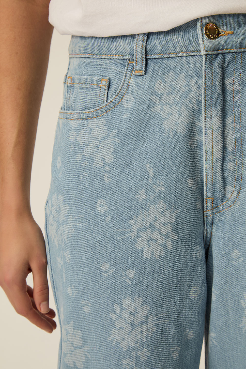Des Petits Hauts Jeans Louela Floral Bleach Floral