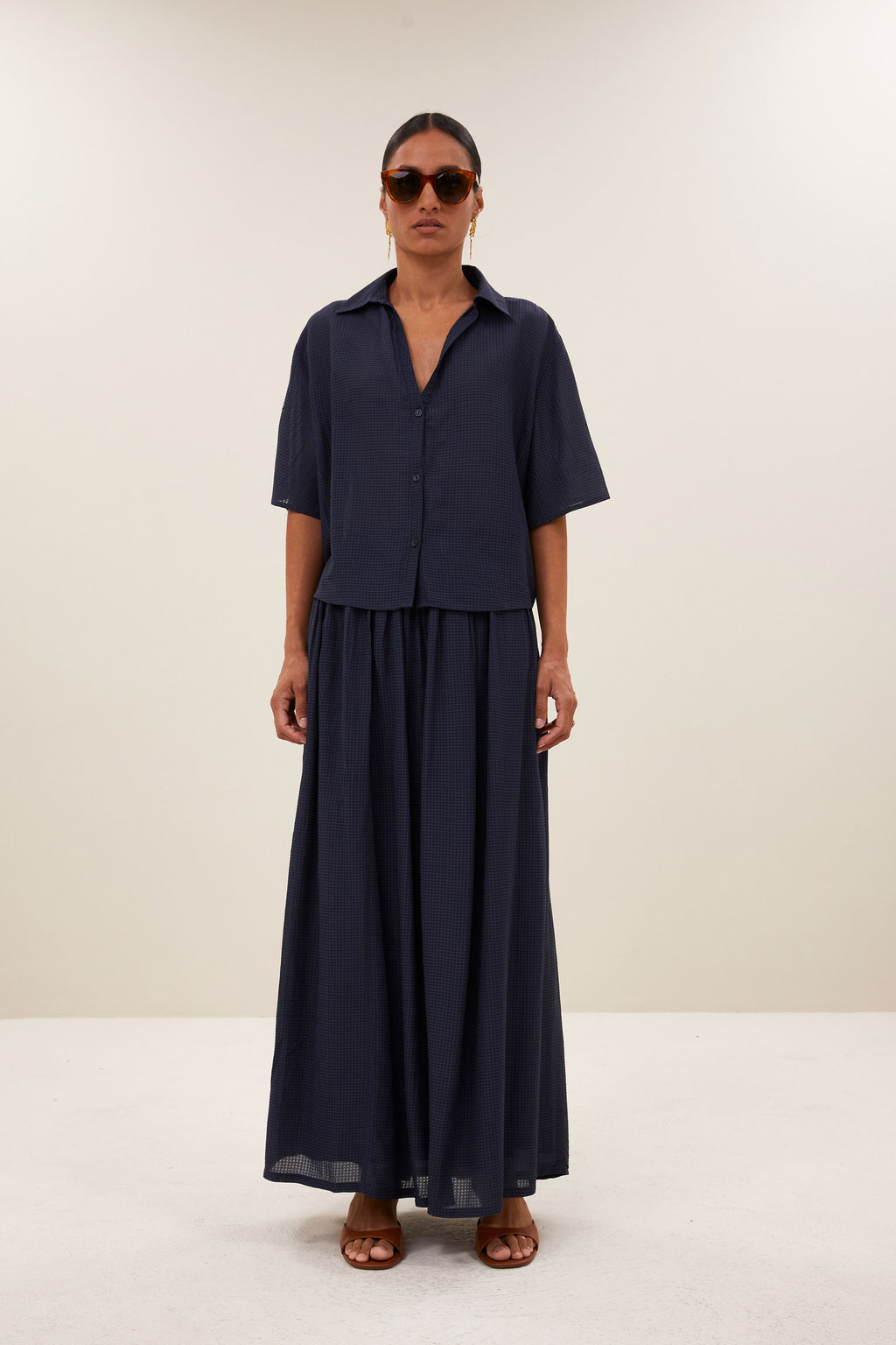 By Bar kick blouse navy blue