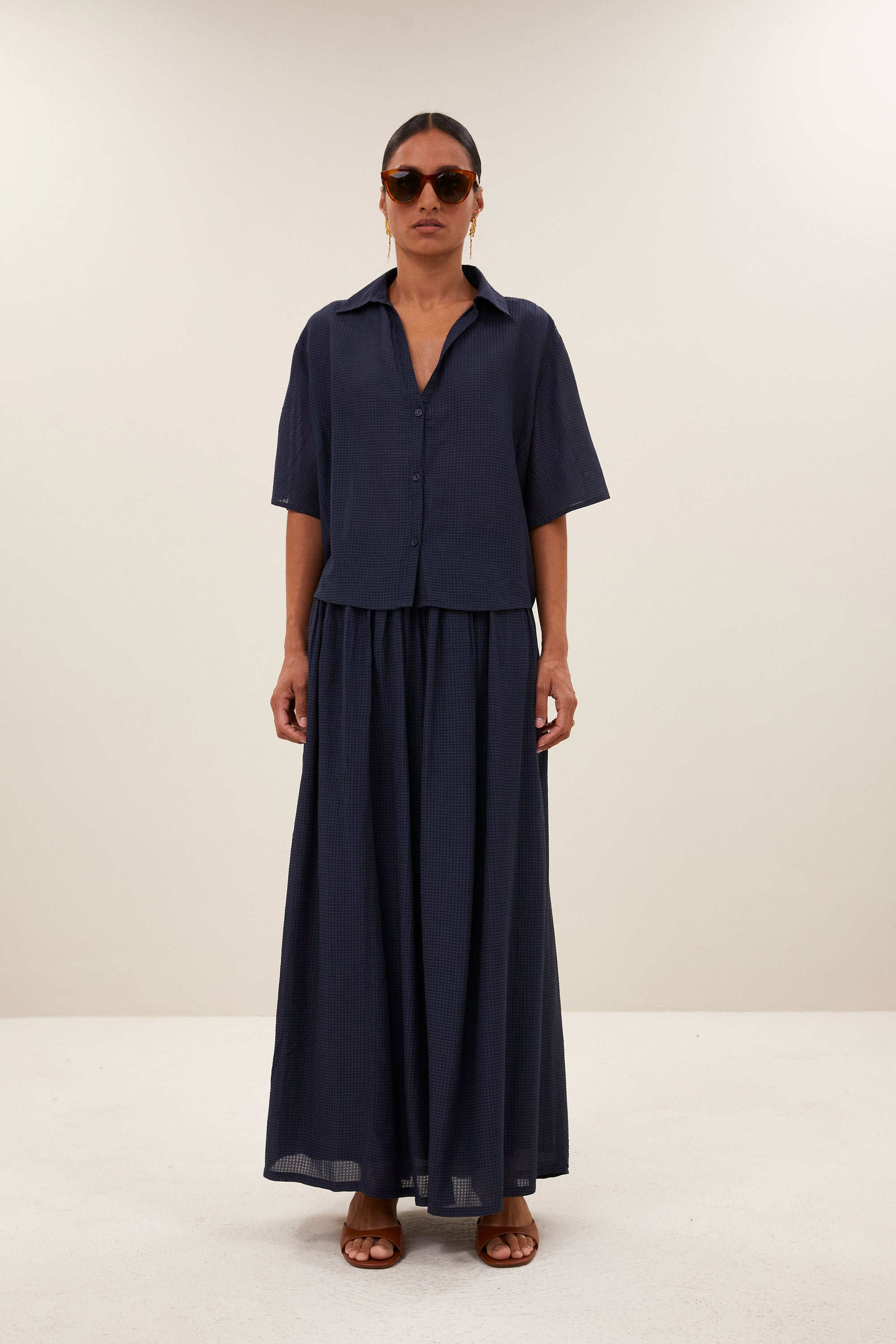 By Bar kick blouse navy blue