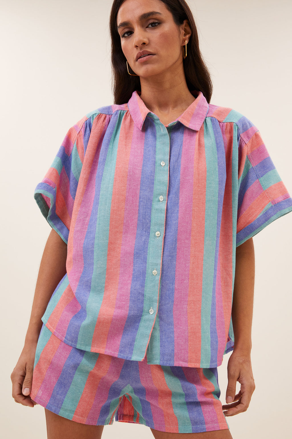By Bar sunny rainbow pleats blouse