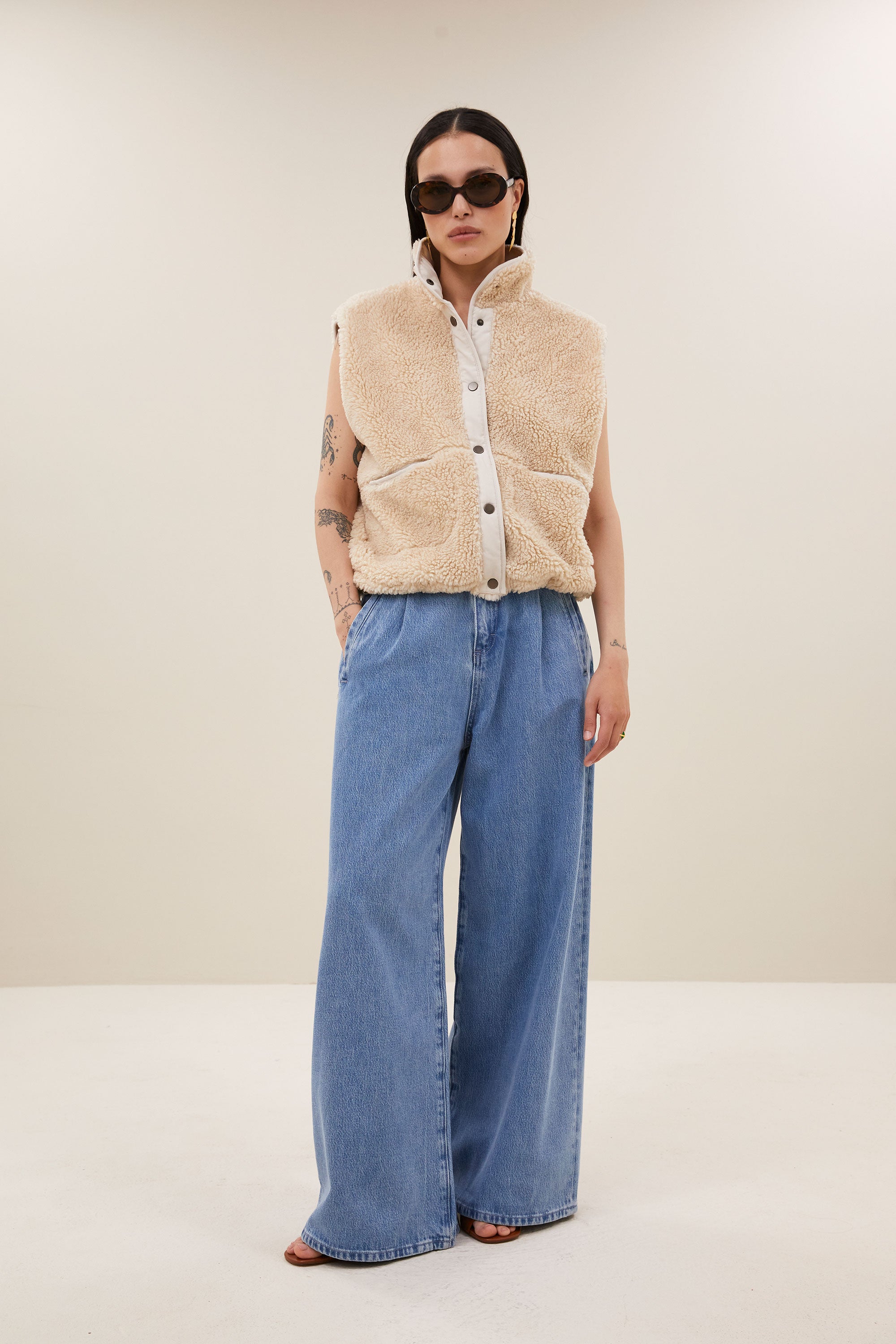 By Bar steve sleeveless jacket | off white