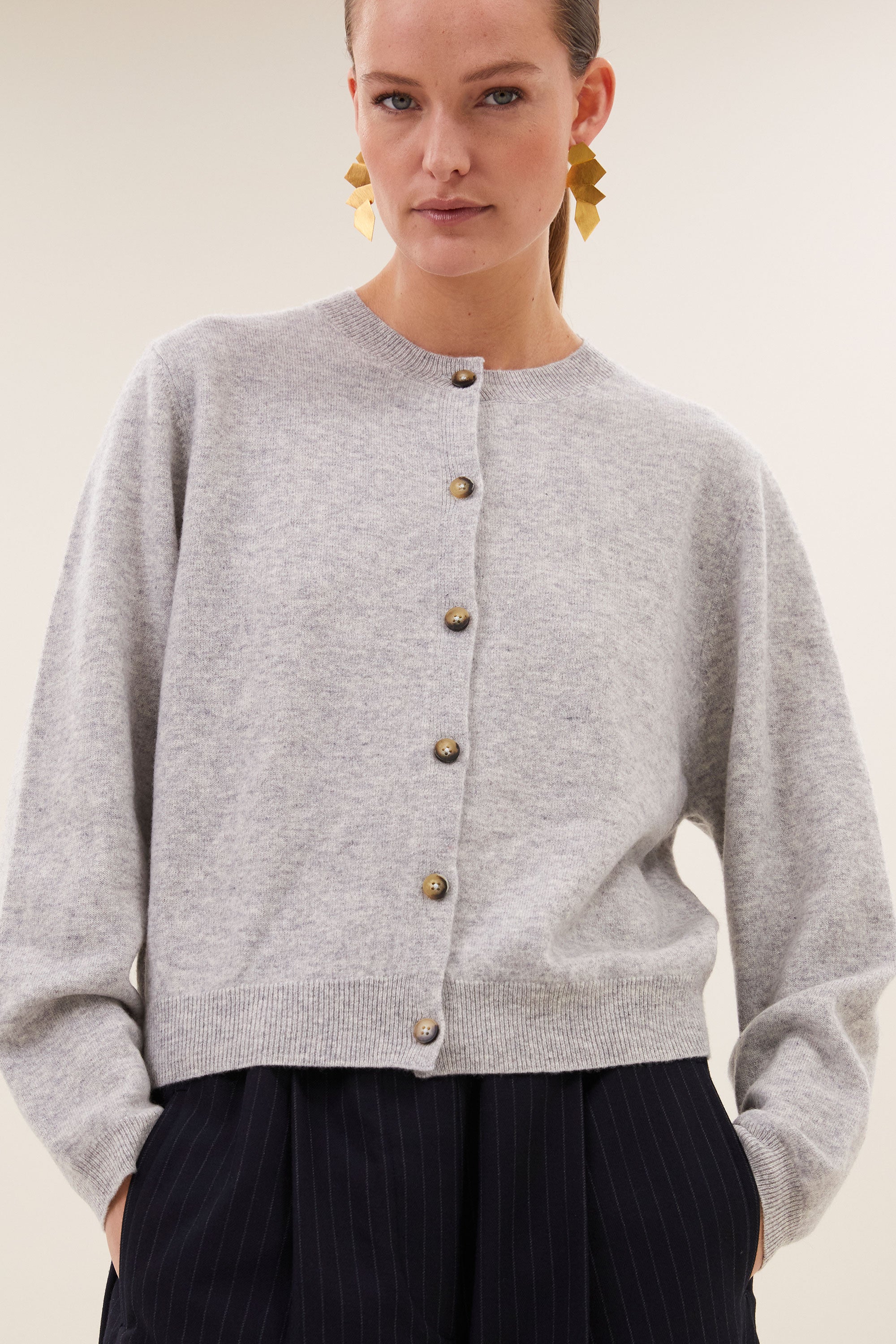 By Bar cleo merino cardigan 825 grey melee