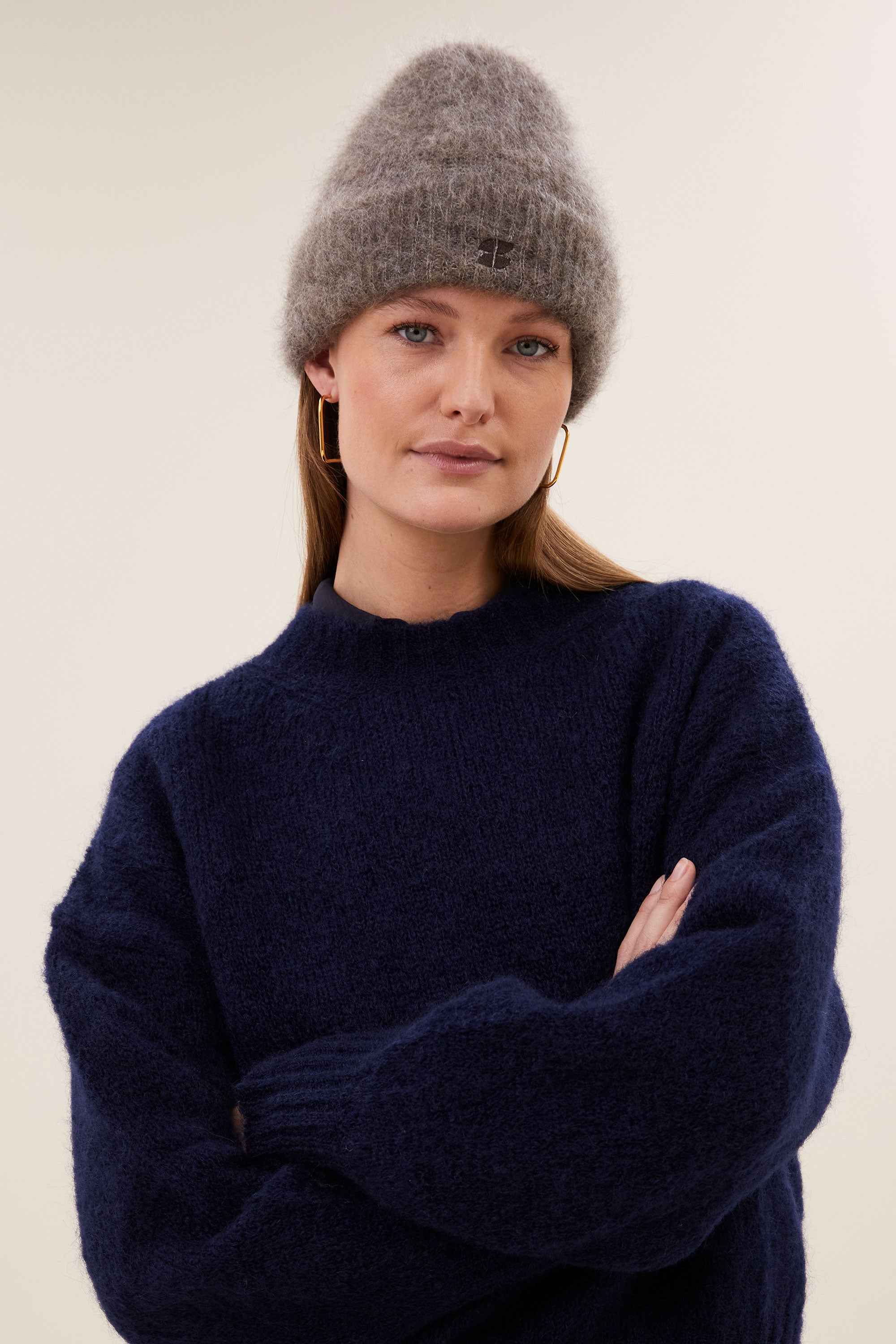 By Bar logo norton beanie 1724 dark biscuit