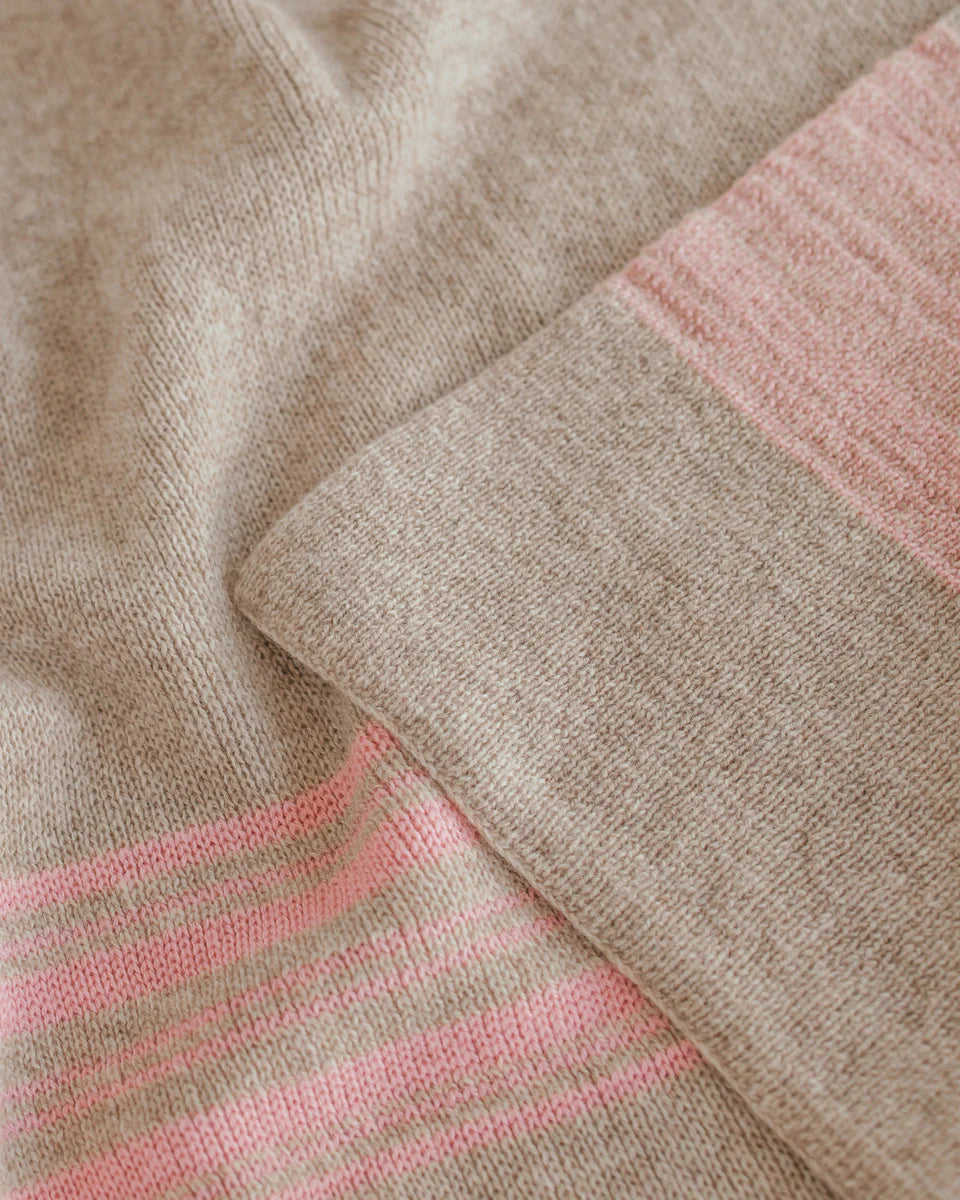 Hvid blanket Gilbert sand and bubblegum