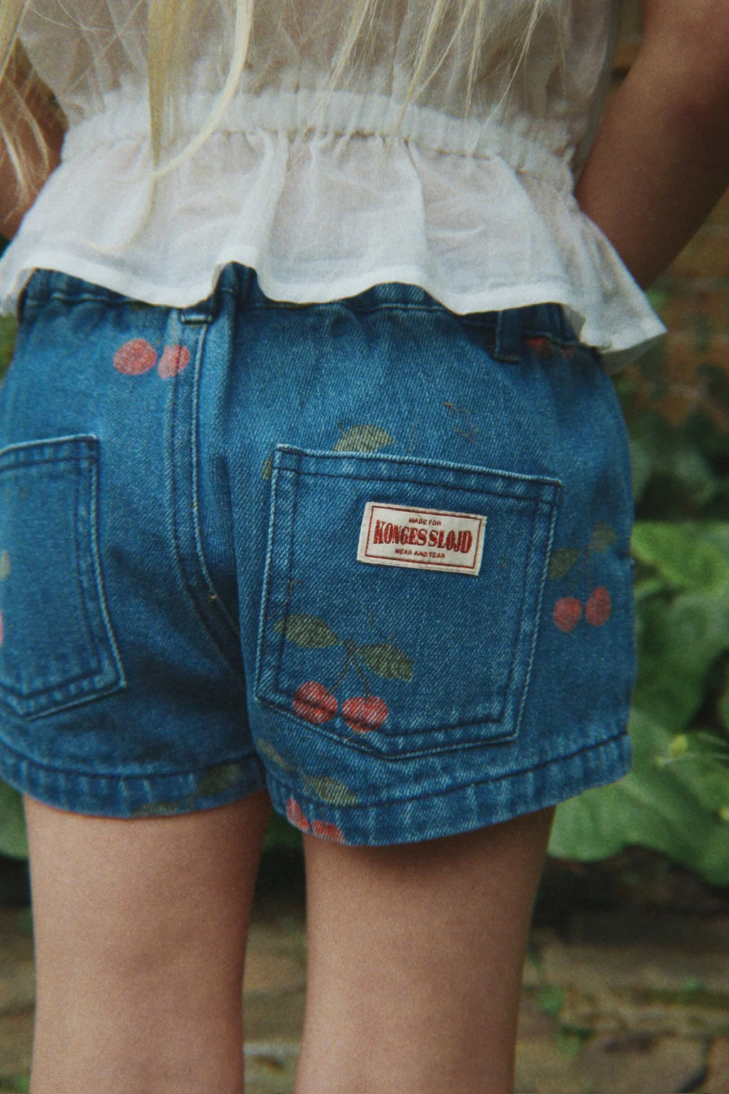 Konges Slojd MAGOT SHORTS ma grande cerise denim