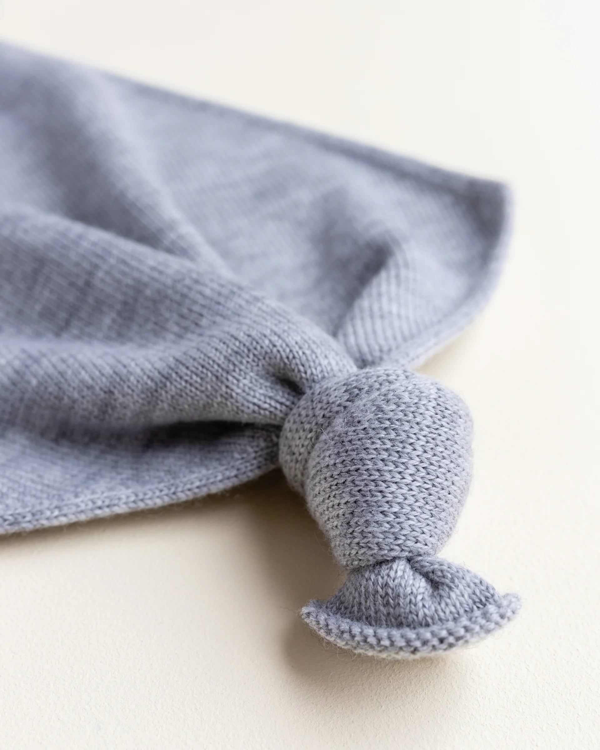 Hvid TEDDY TOKKI GREY MELANGE